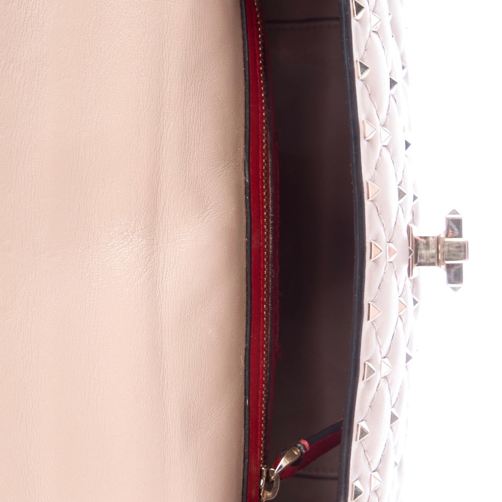 Valentino Rockstud Spike Quilted Leather Shoulder Bag in Beige - Picture 3 of 3